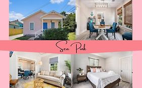 Sea Pink Retreat - Walk To Beach, Newly Renovated